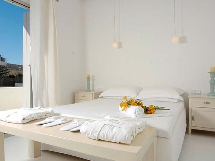 	Kapetan Tasos Suites milos boutique apartments