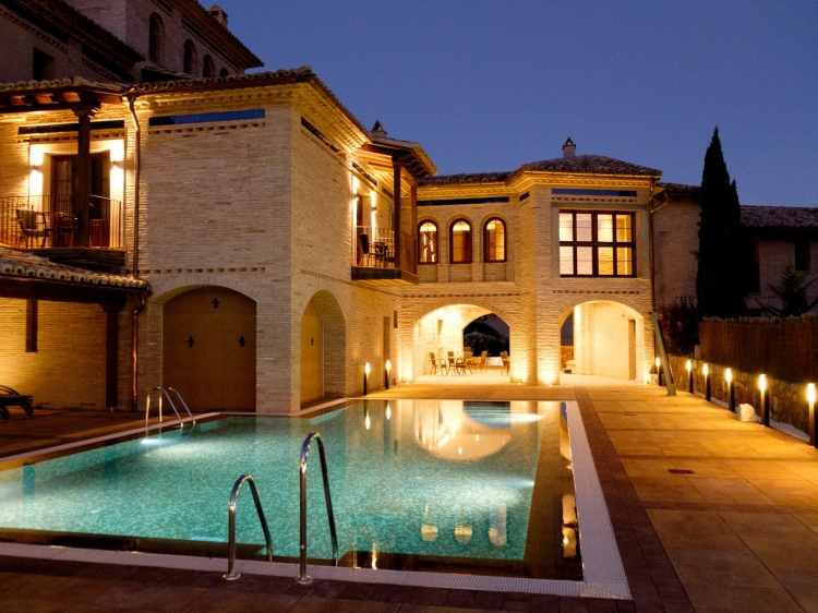 Villa de Alquezar Huesca Aragón España Hotel con encanto Romántico 