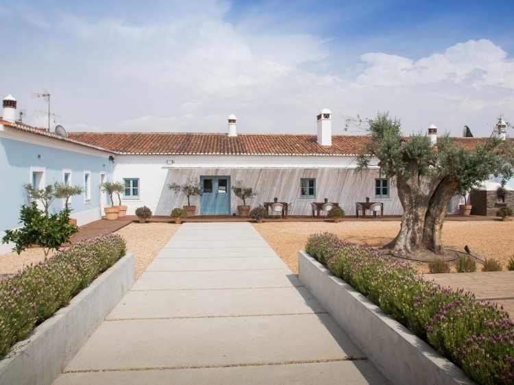 Herdade da Malhadinha Nova hotel Alentejo