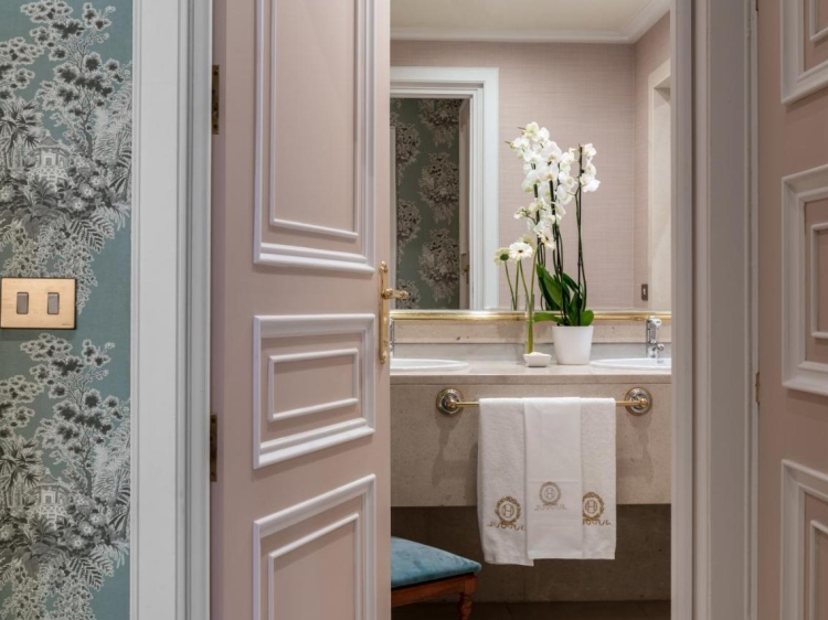 Hotel de lujo y romántico en el centro de Madrid: Hotel Orfila