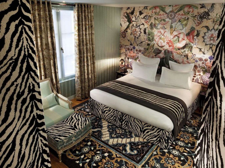 Hotel du Petit Moulin Paris boutique con encanto pequeño