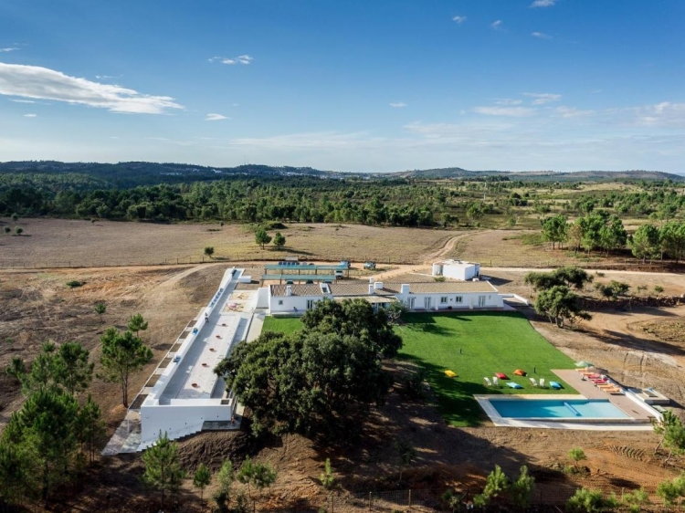Pe no Monte mejor hotel rural apartamentos en zambujeiro do mar sao teutonio