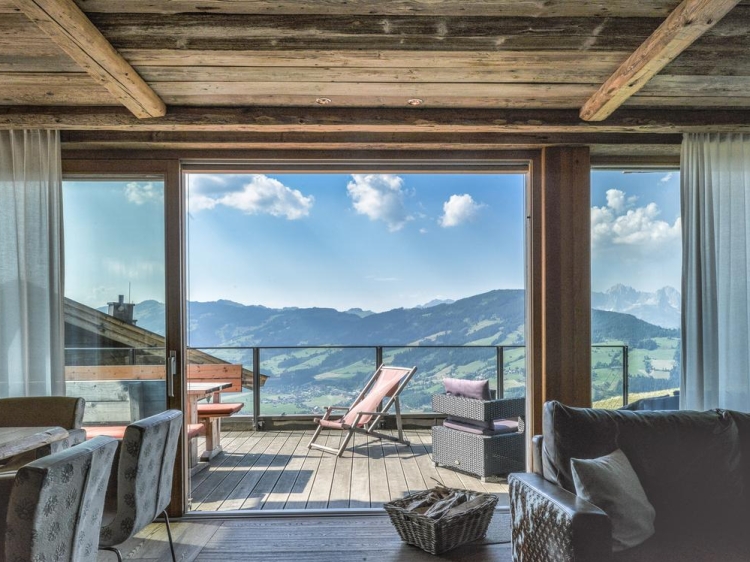 Maierl Alm Kirchberg hotel con encanto apartamento casa rural montañas 