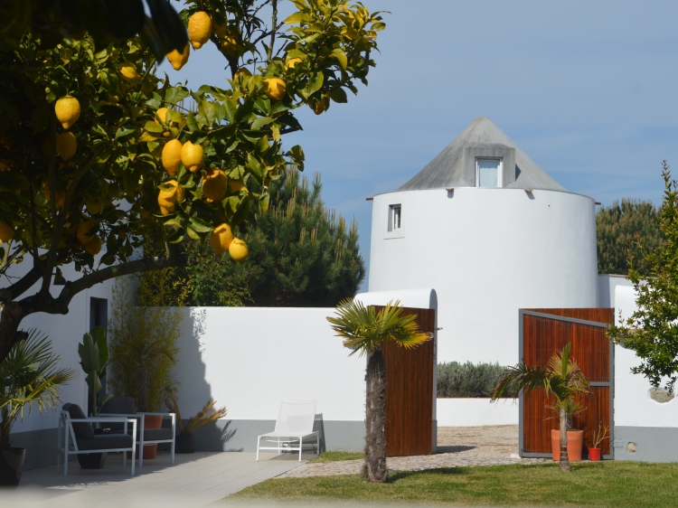 Pequeño hotel con encanto cerca de la playa con Piscina Portugal