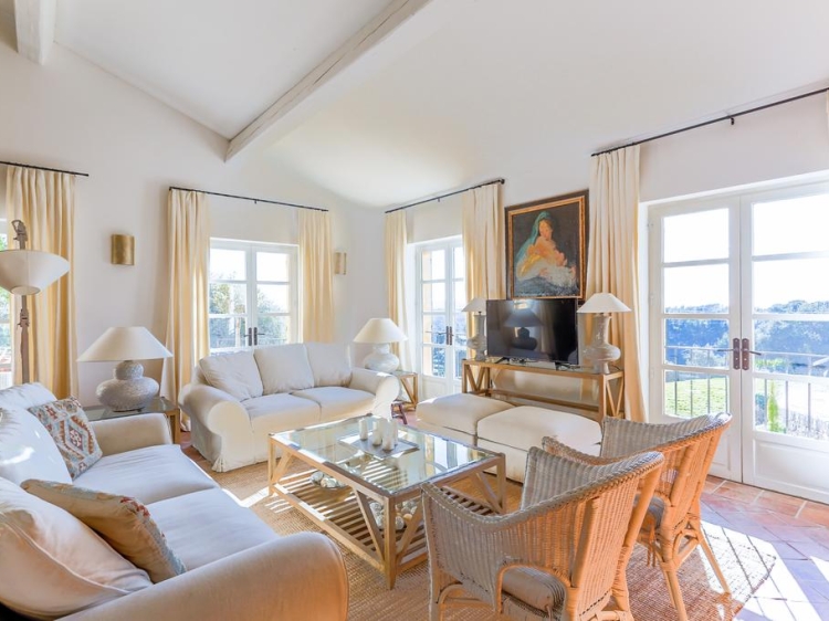 Villa des Oliviers   170 Chemin de la Tourelle, 83110 Sanary-sur-Mer, 