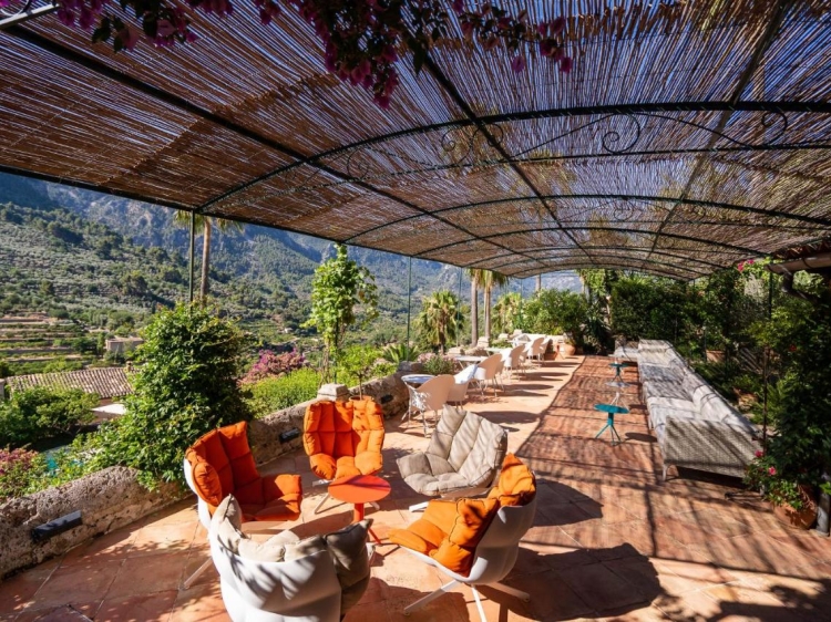 Ca'n Verdera hotel Fornalutx best small b&b Mallorca con encanto