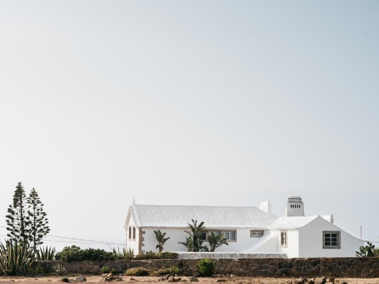 OUTPOST Casa das Arribas azenhas do mar casa con encanto