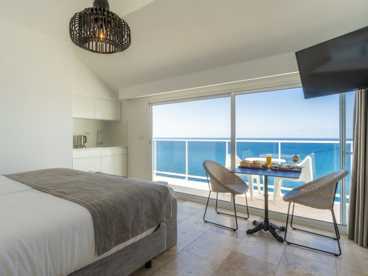 Escarpa - The Madeira Hideaway apartamentos y habitaciones de lujo frente al mar