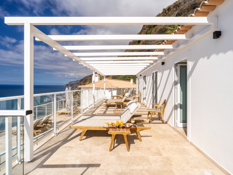 Escarpa - The Madeira Hideaway apartamentos y habitaciones de lujo frente al mar