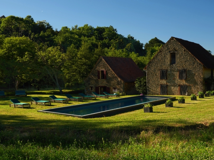 Escapada Chateau La Bourlie Urval Dordogne Francia hotel con encanto barato lujoso boutique con caracter pequeño