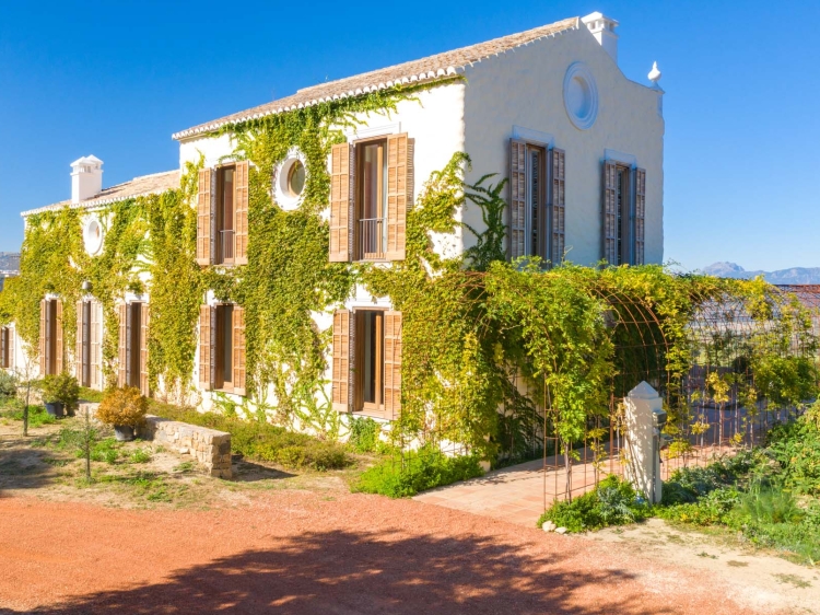 Cortijo del siglo XIX