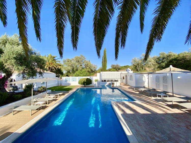 Piscina Casa Arte casa para alquilar en Algarve mejor villa lagos