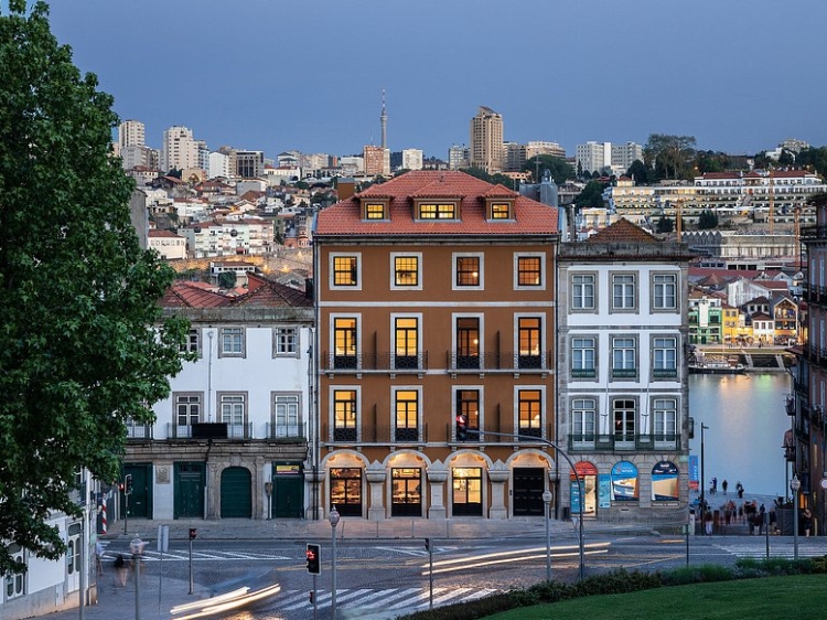 Exmo. Hotel es el mejor alojamiento romántico de lujo en Oporto