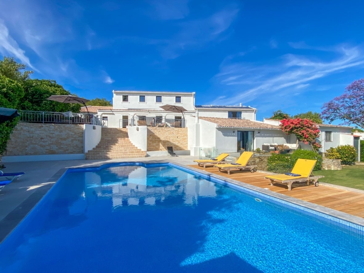 hermosa casa de lujo para alquilar ,villa para alquilar en Loule Algarve con encanto casa Joana