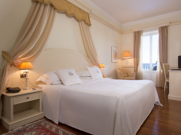Habitación Doble Estándar Vista Mar Boutique-Hotel Cenobio dei Dogi Portofino.