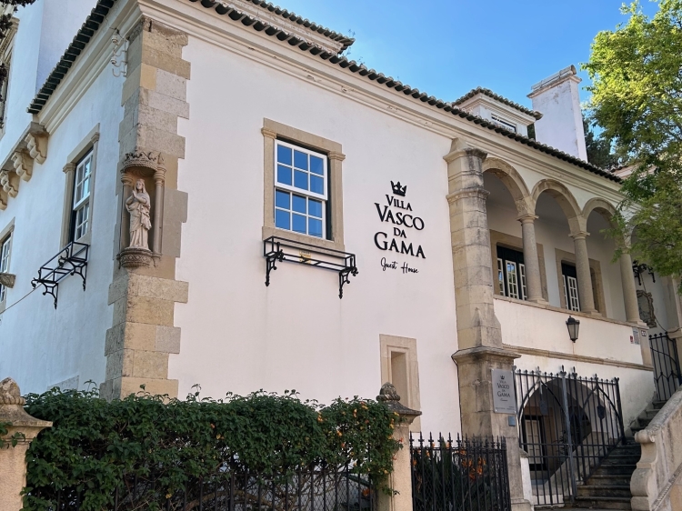 Villa Vasco da Gama, Cascais, Secret Places