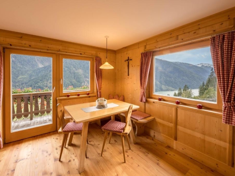 mejor apartamento con encanto Raffeinhof en Santa Valburga St. Walburg, Italia