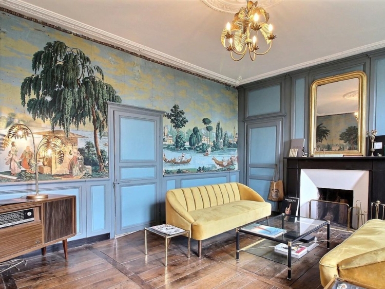 Livingroom, romantic style, vintage, artefact lamballe france, secretplaces
