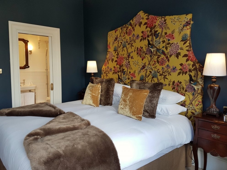 bedroom, barony house, edinburgh, secretplaces