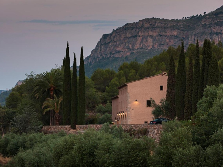 alrededores, hotel bodega terra dominicata, españa, lugares secretos Hotel en Tarragona con encanto