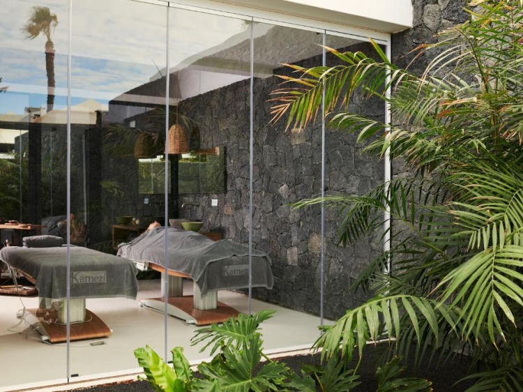 Kamezí Boutique Villas Piscina Terraza Jardín Lanzarote Vista al Mar