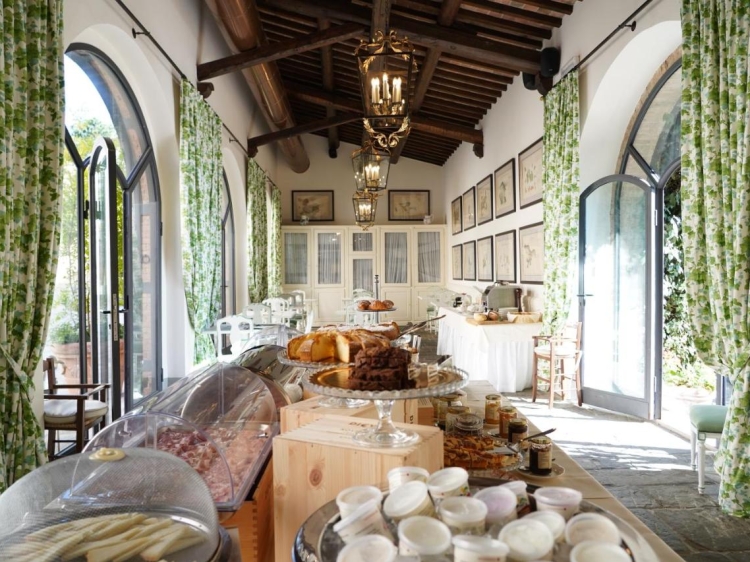 Desayuno en Dievole Wine Resort Toscana rural hotel con encanto