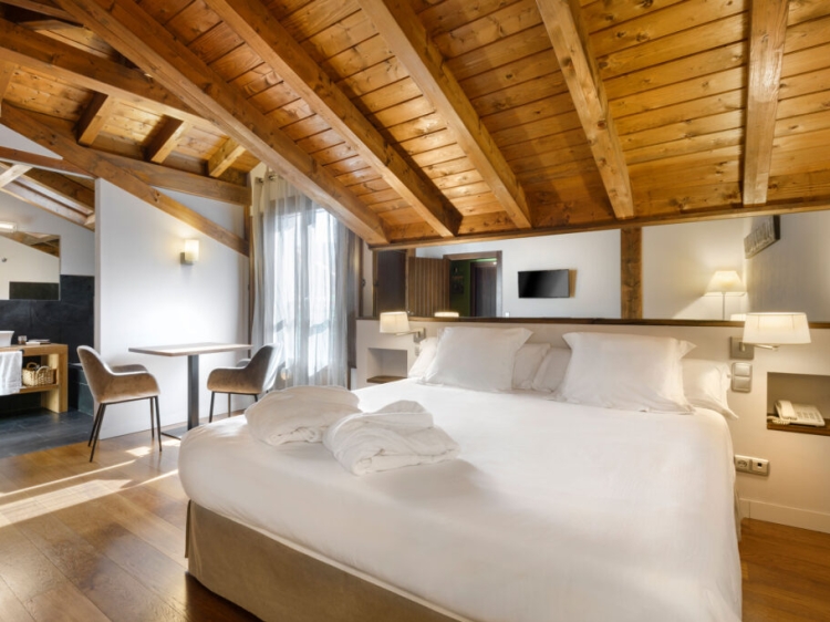 Hotel Rural iribarnia boutique hotel rural navarra