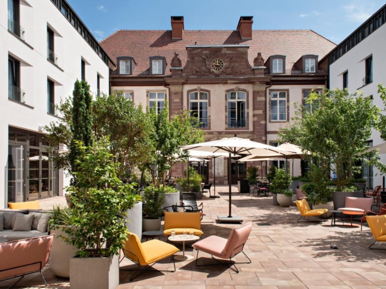LÉONOR Hotel Estrasburgo Francia