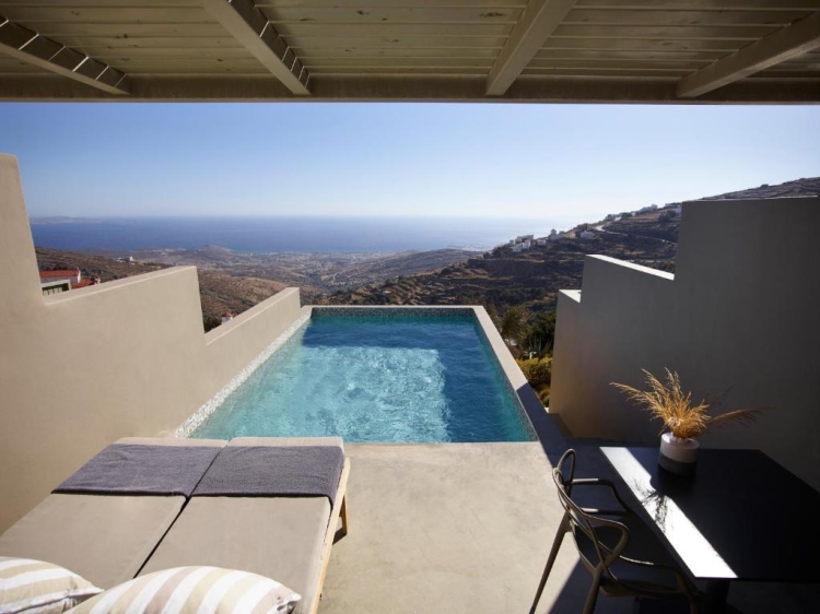 Aeolis Tinos Suites hotel boutique de playa y romántico y casa de vacaciones