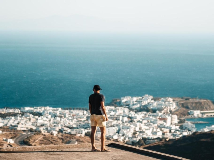 Aeolis Tinos Suites hotel boutique de playa y romántico y casa de vacaciones