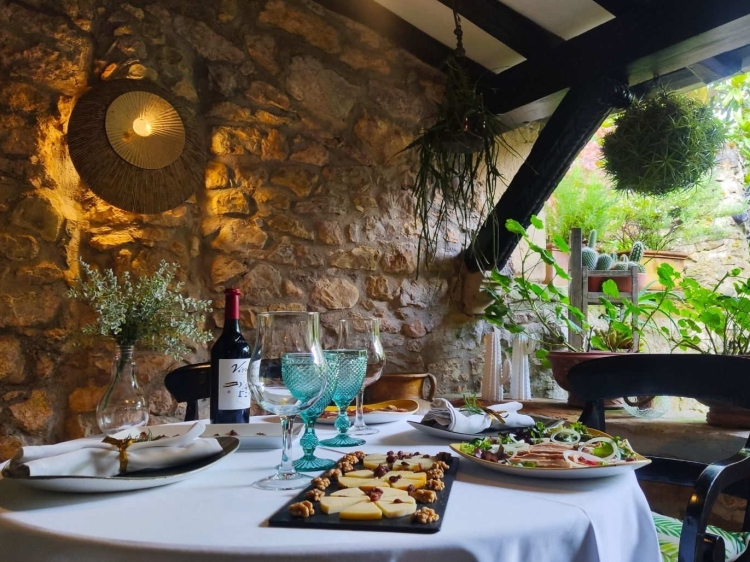 del Marqués, el mejor hotel de lujo en Santillana del Mar, Asturias.