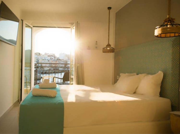 Hotel Port 7 Hotel boutique junto al mar en Agios Nikolaos