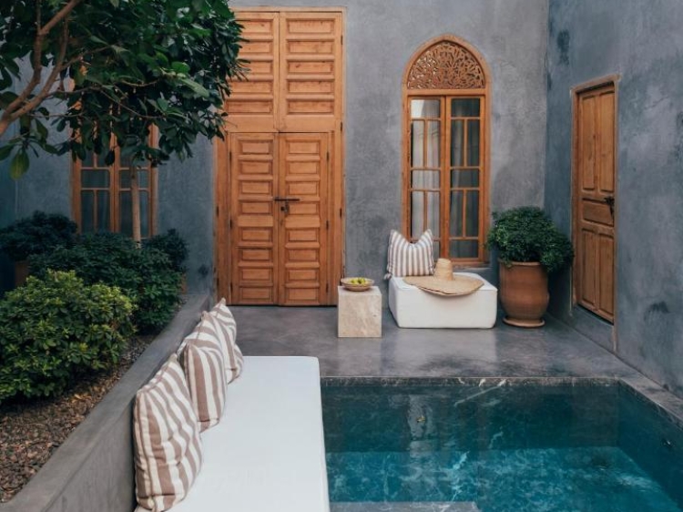 Piscina de la casa de huéspedes Riad No.37 Marrakech, Marruecos