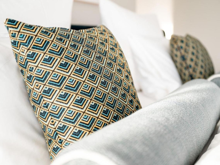 CLOUNYS | Restaurant & Boutique Hotel Hamburgo