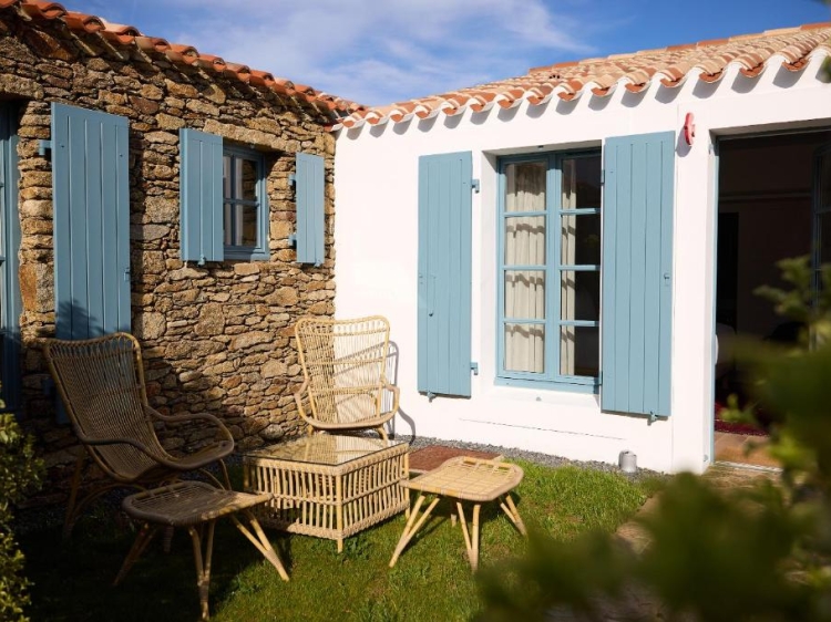 Suit del hotel con spa La Mission L'Ile d'Yeu, Francia. Mejores hoteles con piscina. Vacaciones en familia. Hotel exclusivo. 