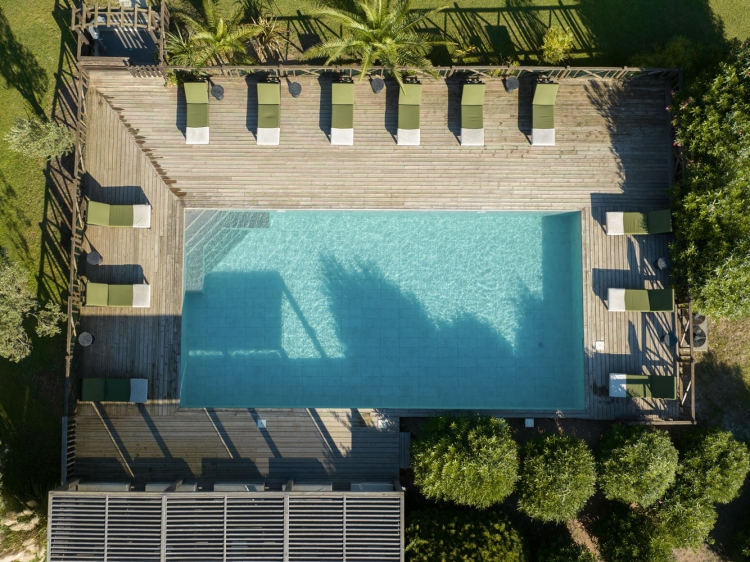 Résidence Casarina hotel y apartamentos con encanto con piscina cerca de bonifacio corsica