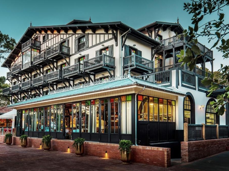 Ha(a)ïtza, hotel boutique de lujo junto a la playa con piscina en Arcachon Pyla. Romántico y acogedor.