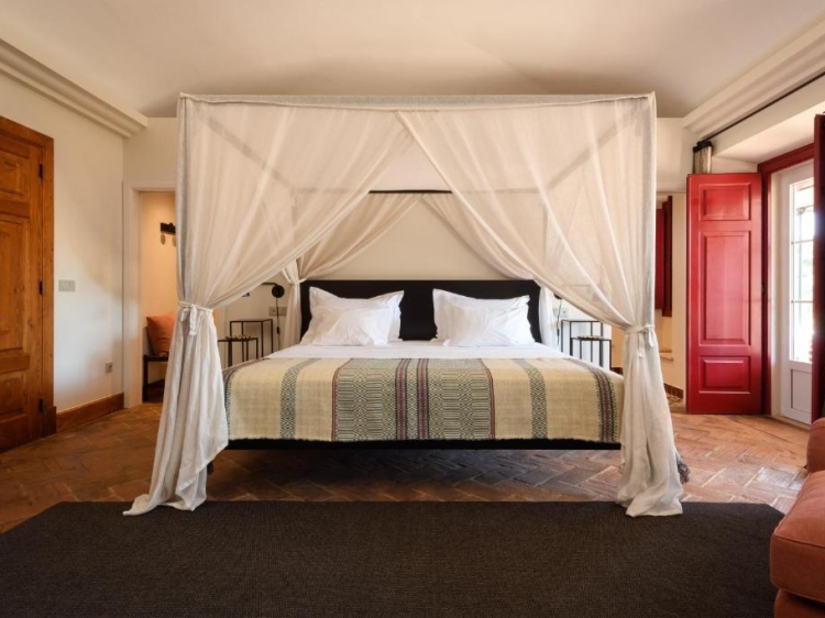 Casas da Quinta de Cima – Villas y B&B con encanto cerca de Évora, con piscina y rutas a caballo en el corazón del Alentejo.