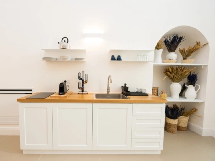 CSA - Corte Sant'Angelo - Suite Monopoli Bari. Hotel con encanto en Bari. Habitación con cocina americana. Los mejores hoteles en el centro de Monopoli. Vacaciones en Bari. Apartamentos de vacaciones con encanto. 