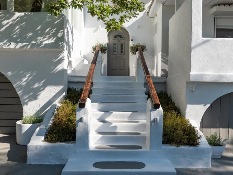 Casa Montzo B&B, ein kleines Hotel direkt am Strand in Kateleios, Kefalonia.