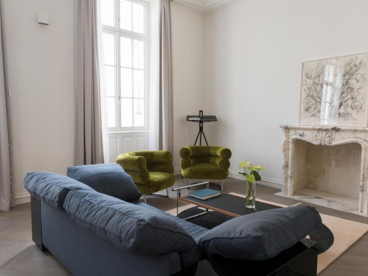 Hôtel et Restaurant de Tourrel: hotel boutique con restaurante gourmet en pleno centro histórico de Saint-Rémy-de-Provence, ideal para una escapada exclusiva en la Provenza.