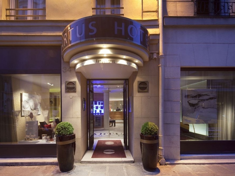 Artus Hotel