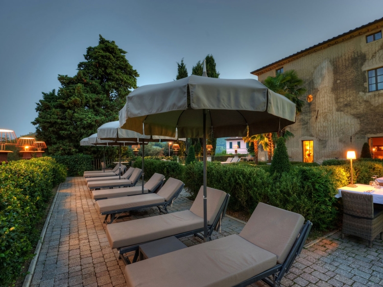 Villa Sassoloni tuscany boutique