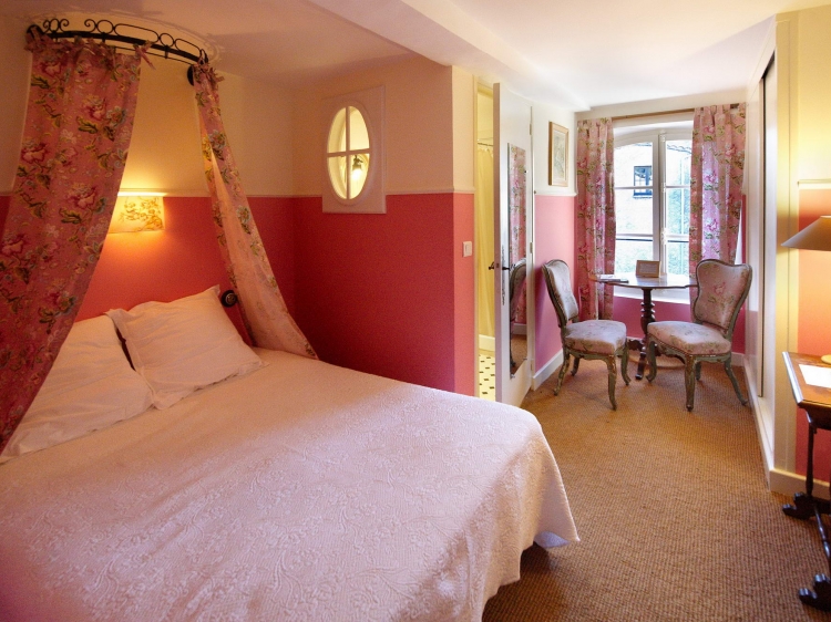 Hotel des deux Rocs seillans b&b romantico