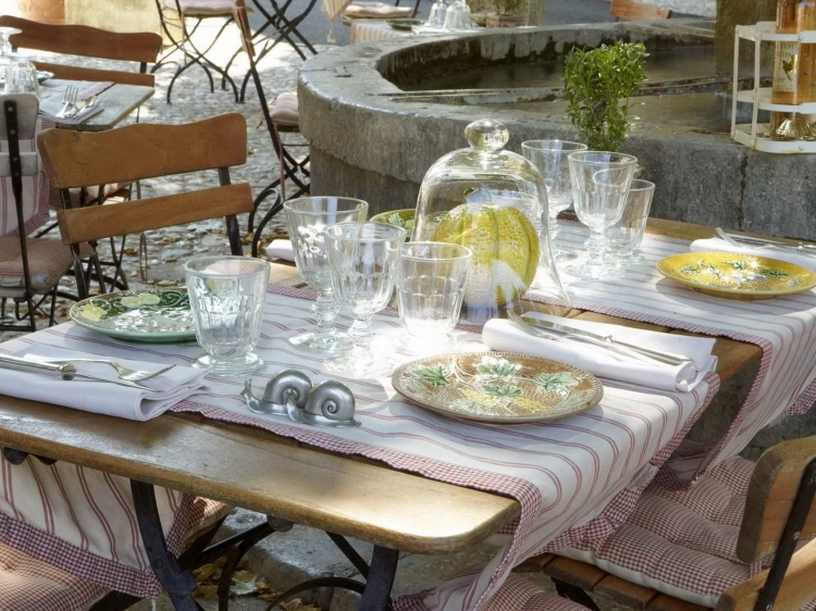 Hotel des deux Rocs seillans b&b romantico