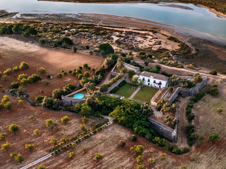 Fuerte de São João da Barra se encuentra en Tavira Algarve