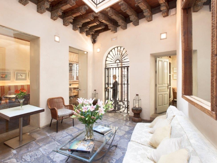 Corral del rey hotel lujo romantik sevilla 