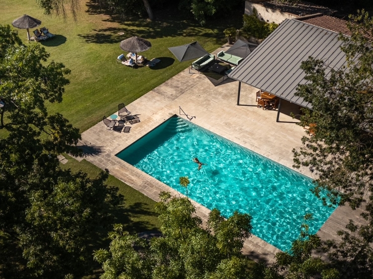 Piscina Château des Alpilles Mejor Hotel de Francia Secretplaces