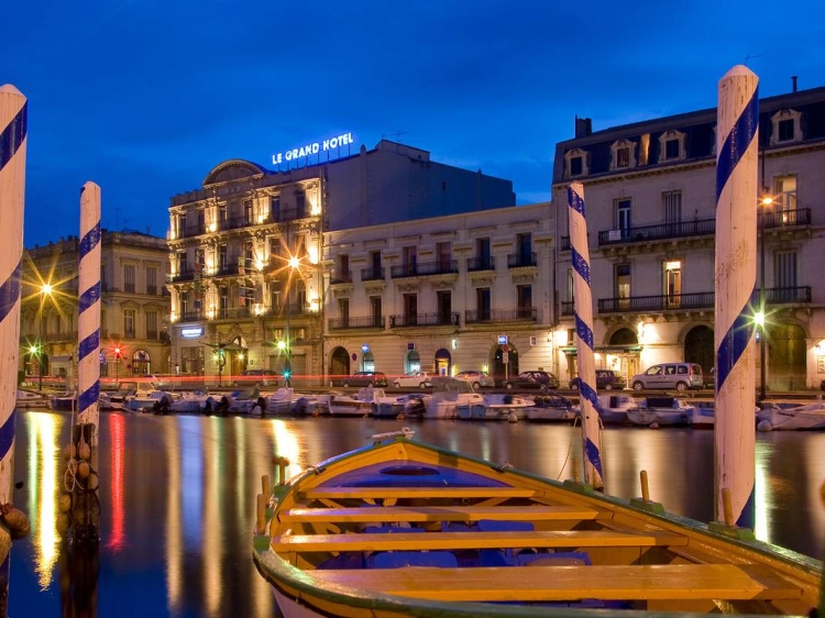 Le Grand Hotel Sète Francia Boutique de diseño con encanto de lujo