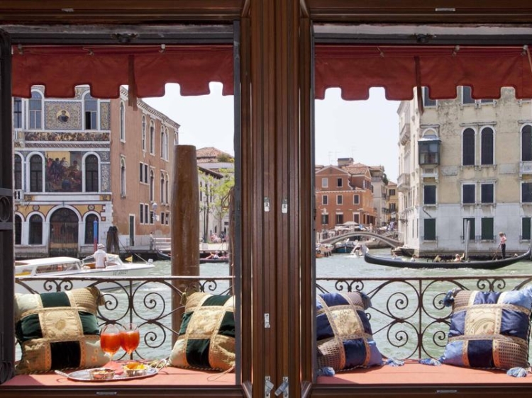 Palazzetto Pisani Charming Hotel Venecia vista canal con encanto foscolo
